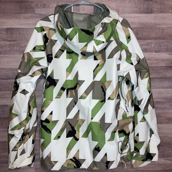 Burton Dryride Launch Ski /Snowboard jacket size XS Camo Houndstooth GUC - Picture 1 of 10